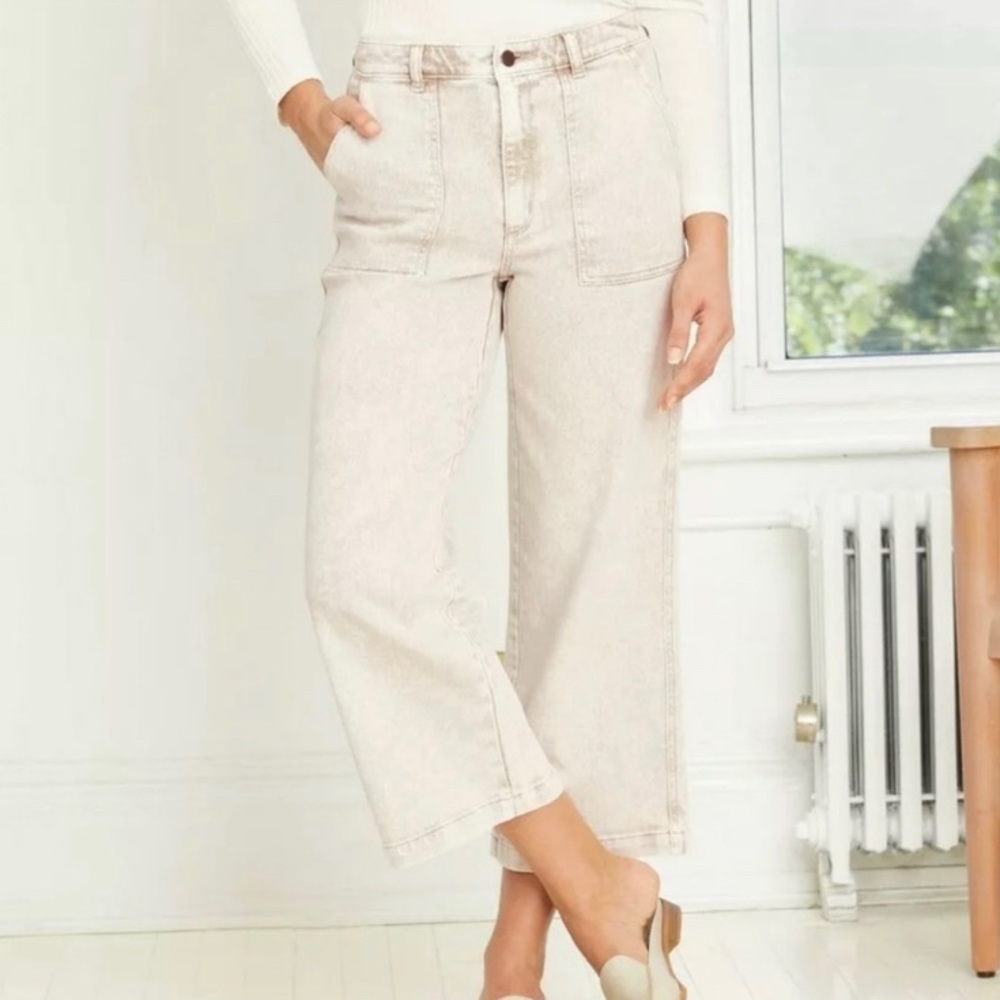 Straight let pants